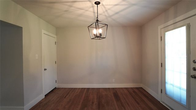 1226 San Patricio Drive, Dallas, TX 75218