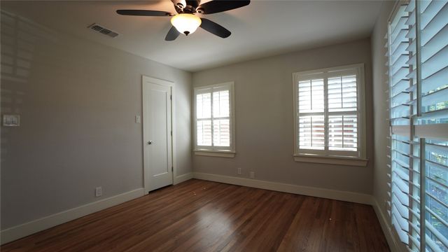 1226 San Patricio Drive, Dallas, TX 75218