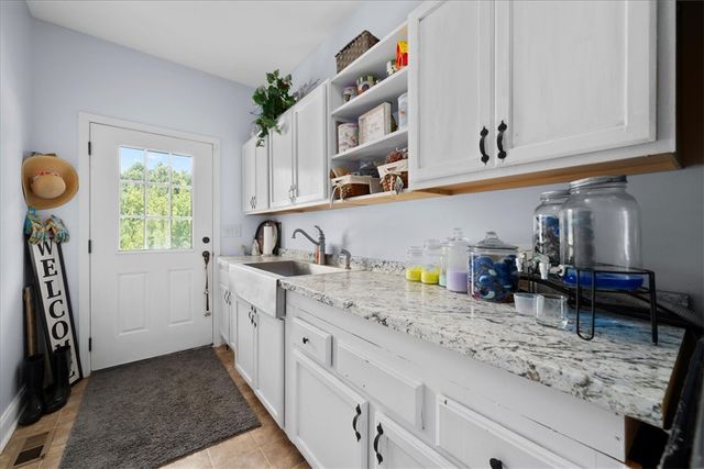 455 Otto Lollis Road, Honea Path, SC 29654