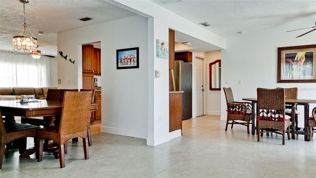 4010 18TH AVENUE W, Bradenton, FL 34205