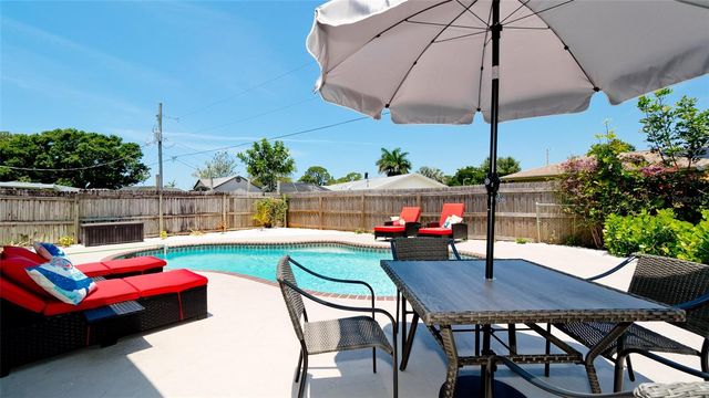 4010 18TH AVENUE W, Bradenton, FL 34205