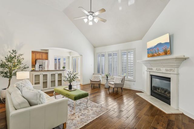 15614 Stone Gables Lane, Houston, TX 77044