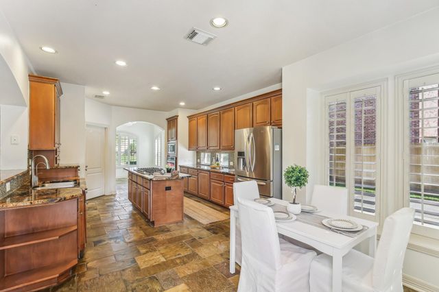 15614 Stone Gables Lane, Houston, TX 77044