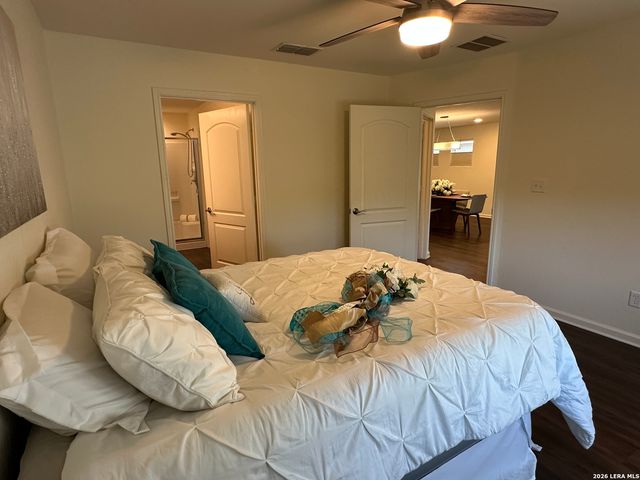 12960 Cache Crk, San Antonio, TX 78253