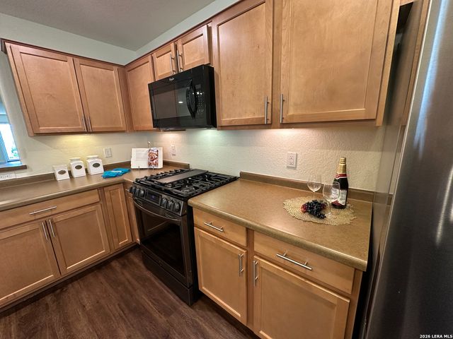 12960 Cache Crk, San Antonio, TX 78253