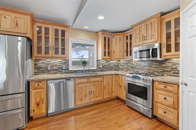 552 County Road 306, Rockdale, TX 76567