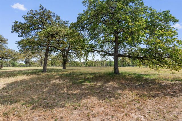 552 County Road 306, Rockdale, TX 76567