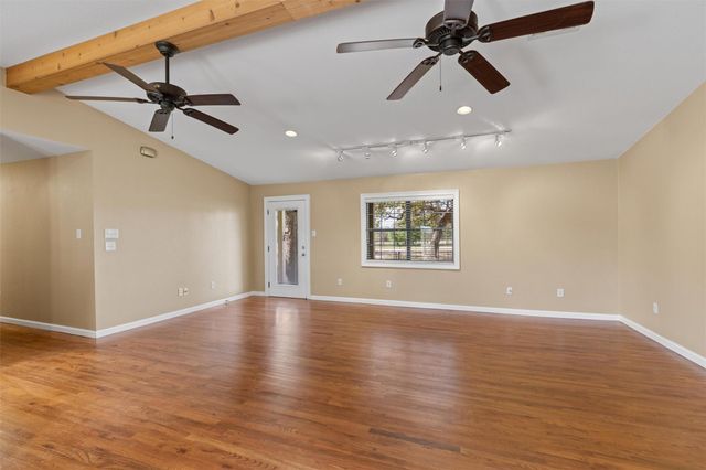 552 County Road 306, Rockdale, TX 76567