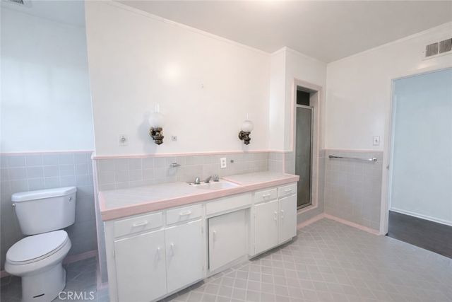 18 Woodland Lane, Arcadia, CA 91006