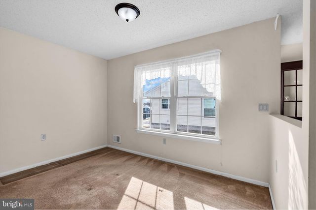 146 PINE OAK BLVD, Barnegat, NJ 08005