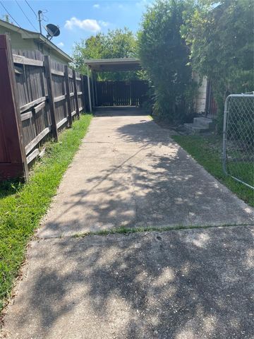 2308 Russell Street, Houston, TX 77026