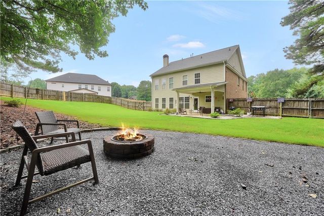 130 Northwood Creek Way, Oxford, GA 30054