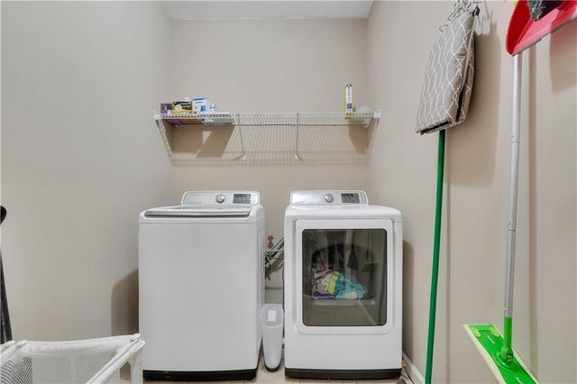 130 Northwood Creek Way, Oxford, GA 30054