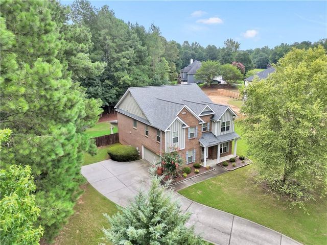 130 Northwood Creek Way, Oxford, GA 30054