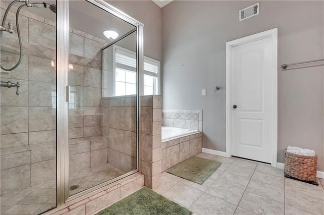 130 Northwood Creek Way, Oxford, GA 30054