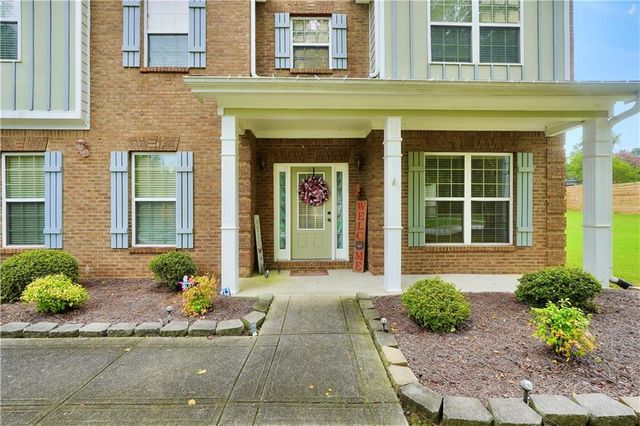 130 Northwood Creek Way, Oxford, GA 30054