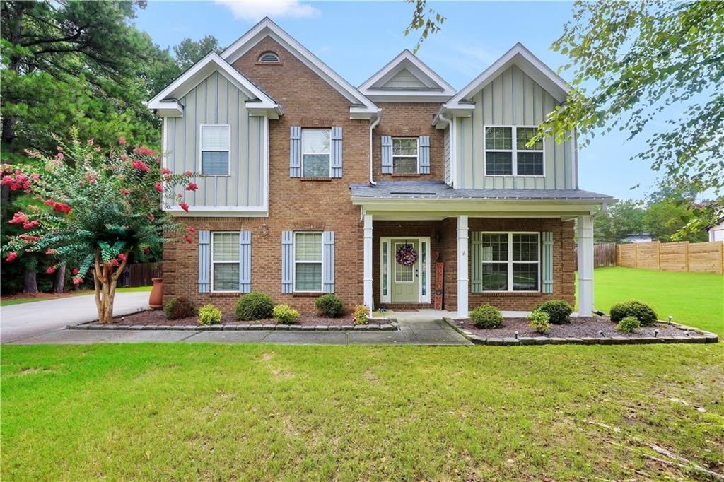 130 Northwood Creek Way, Oxford, GA 30054