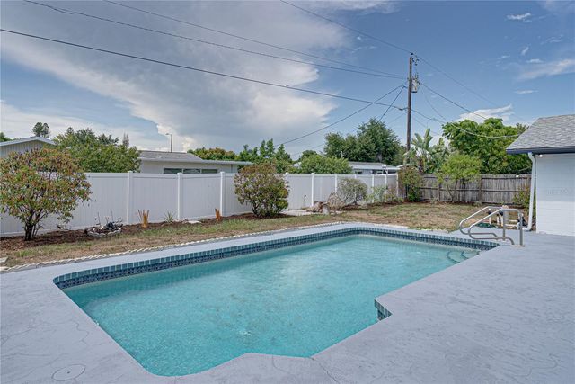 3810 18TH AVENUE W, Bradenton, FL 34205