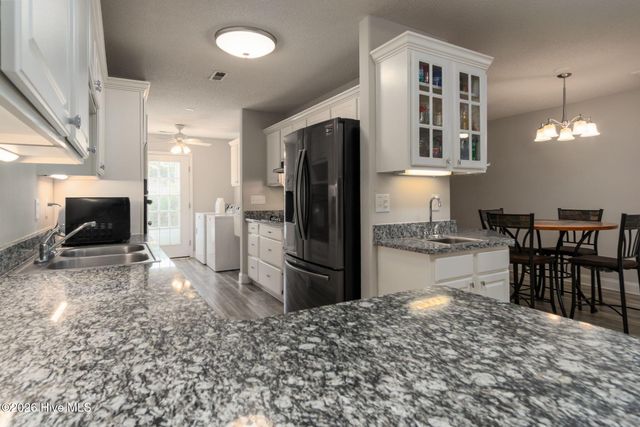 321 Barbara Drive, New Bern, NC 28562