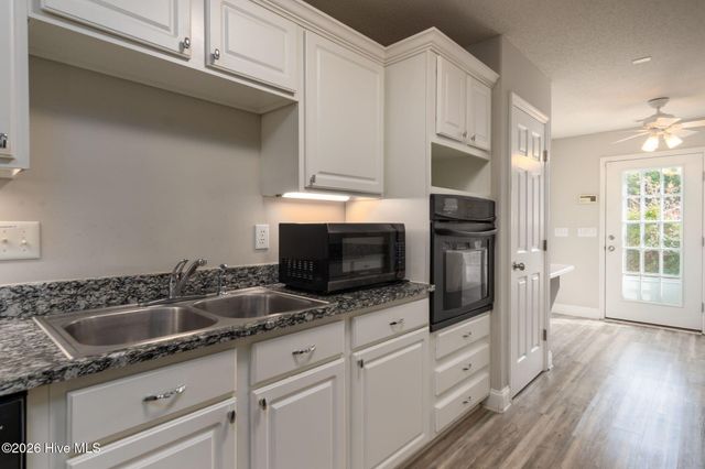 321 Barbara Drive, New Bern, NC 28562