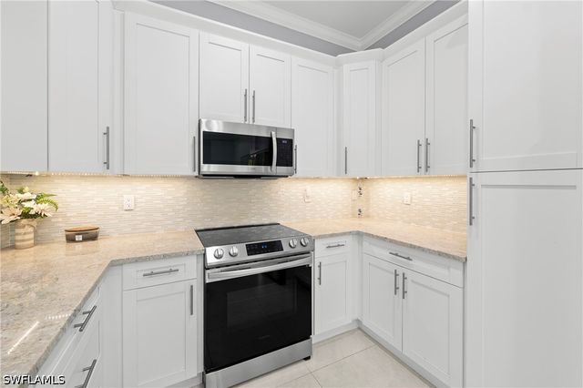 348 14th AVE NE, Naples, FL 34120