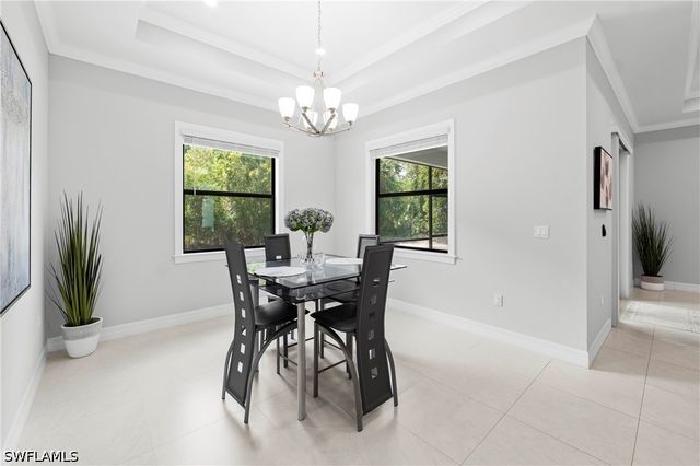 348 14th AVE NE, Naples, FL 34120