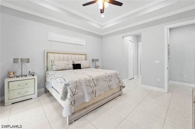 348 14th AVE NE, Naples, FL 34120