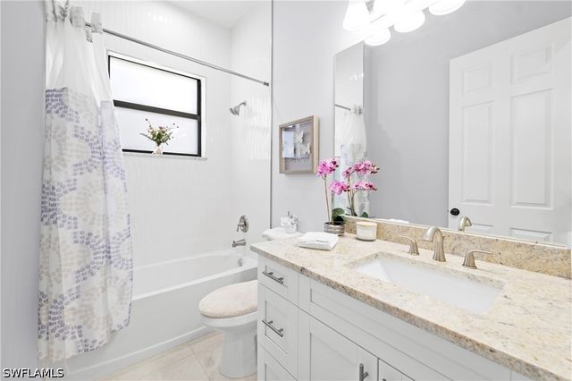 348 14th AVE NE, Naples, FL 34120