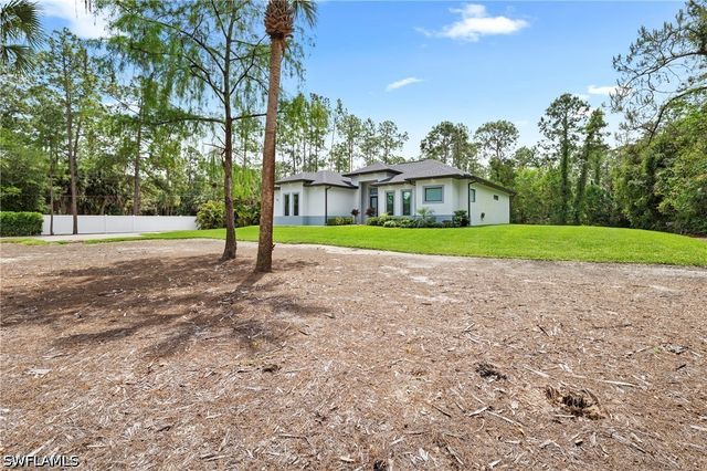 348 14th AVE NE, Naples, FL 34120