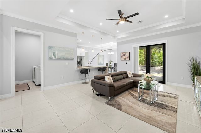 348 14th AVE NE, Naples, FL 34120