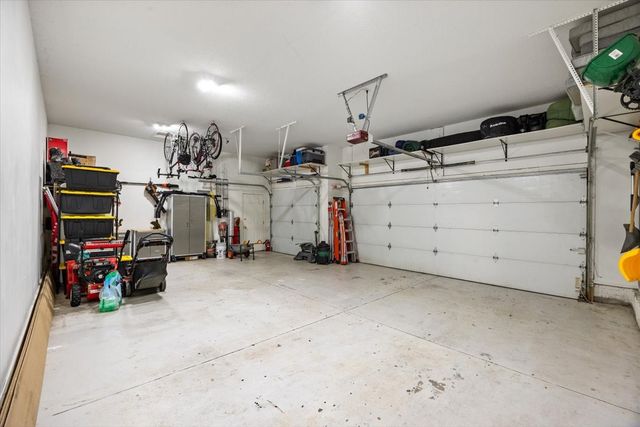 2206 NE Bel Aire Drive, Ankeny, IA 50021