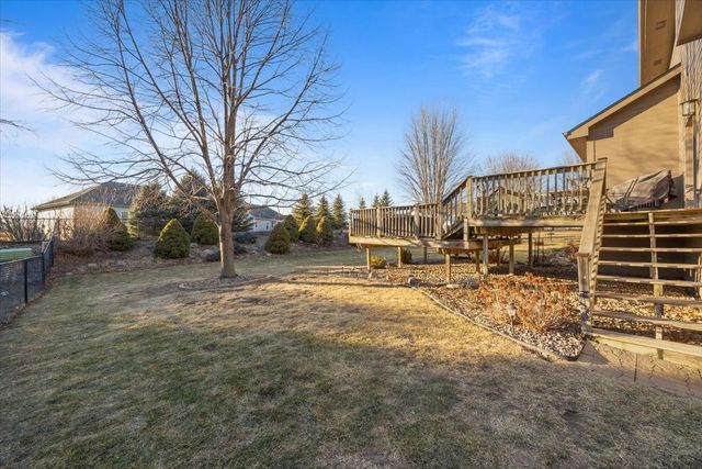 2206 NE Bel Aire Drive, Ankeny, IA 50021