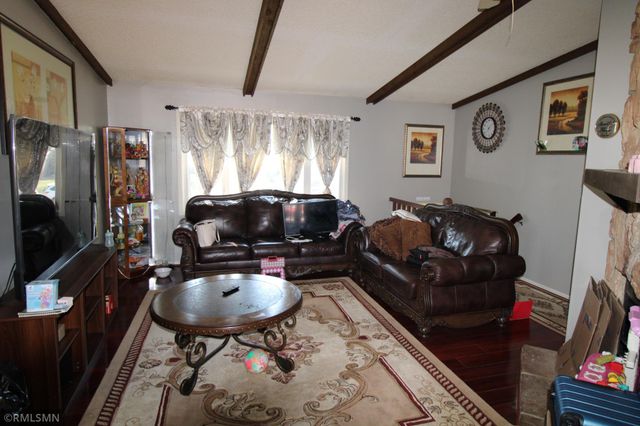 8024 James Avenue N, Brooklyn Park, MN 55444