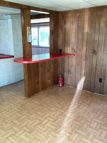 11 Montauk, Brockton, MA 02301