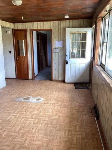 11 Montauk, Brockton, MA 02301