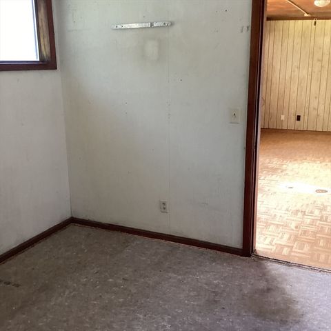 11 Montauk, Brockton, MA 02301