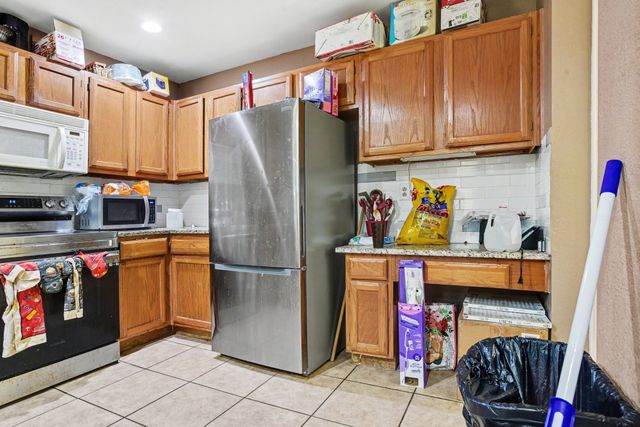 1024 Old Barn Lane, Mesquite, TX 75149