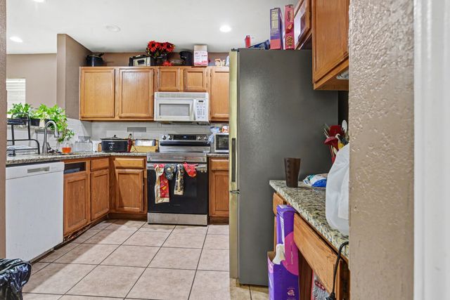 1024 Old Barn Lane, Mesquite, TX 75149