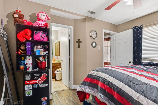 1024 Old Barn Lane, Mesquite, TX 75149
