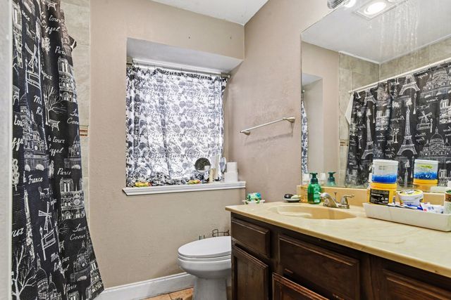 1024 Old Barn Lane, Mesquite, TX 75149