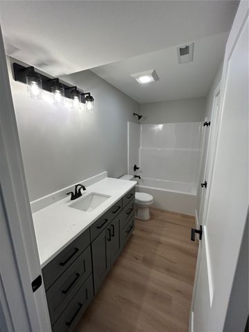 1296 Osage Lane, North Liberty, IA 52317