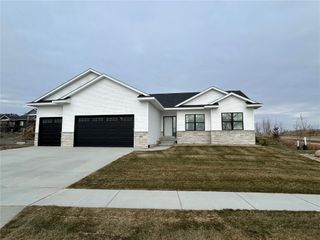 1296 Osage Lane, North Liberty, IA 52317