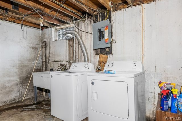 1145 Whitney Avenue, Niagara Falls, NY 14301