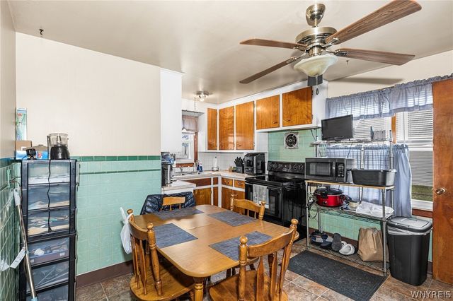 1145 Whitney Avenue, Niagara Falls, NY 14301