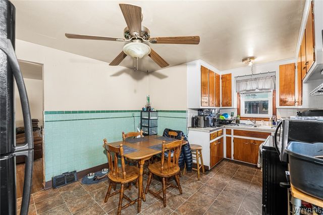 1145 Whitney Avenue, Niagara Falls, NY 14301