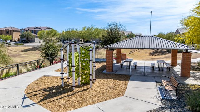 18926 W SOLANO Drive, Litchfield Park, AZ 85340