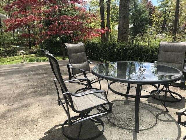 5 Little Brook Road, Norwalk, CT 06853