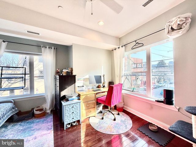 165 W THOMPSON ST, Philadelphia, PA 19122