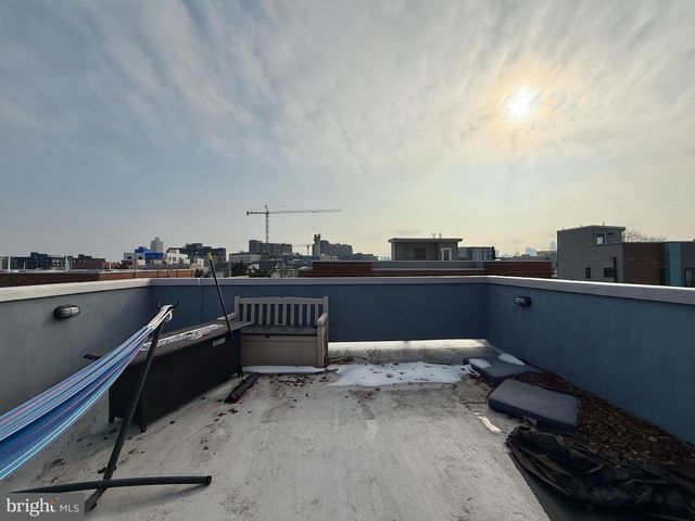 165 W THOMPSON ST, Philadelphia, PA 19122