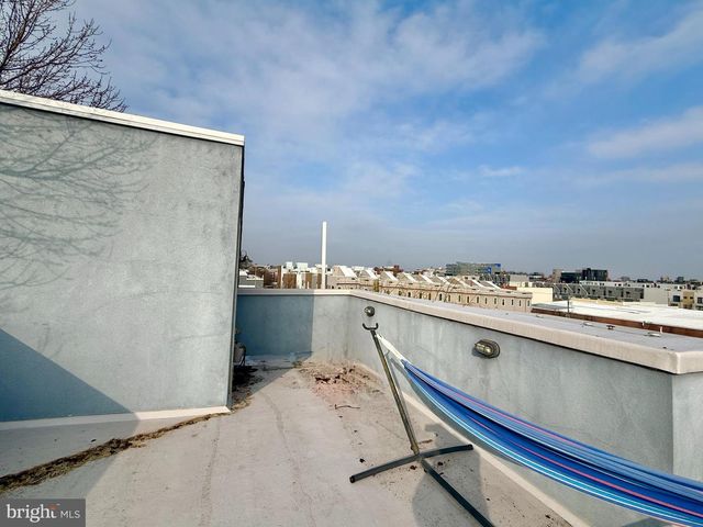 165 W THOMPSON ST, Philadelphia, PA 19122